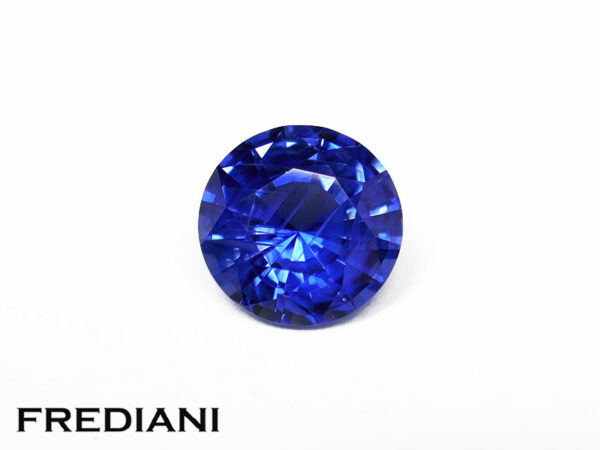 Saphir bleu rond certifié 6.7 mm de 1.25 carat