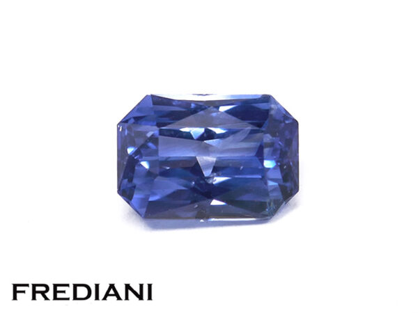 Saphir bleu rectangulaire 71x50 de 1.38 carat
