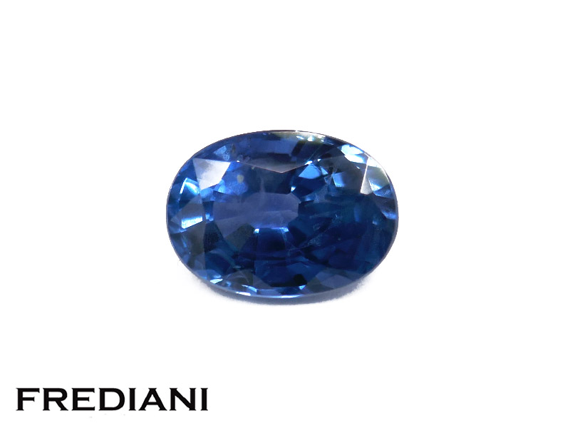 Saphir bleu ovale