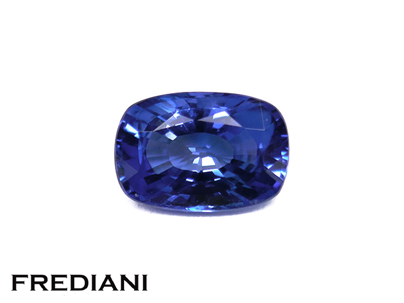Saphir bleu coussin certifié