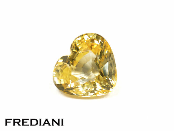 Saphir jaune coeur naturel certifié 75x83 de 2.58 carats