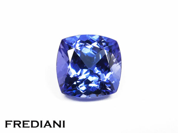 Tanzanite coussin 82x82 de 2.66 carats