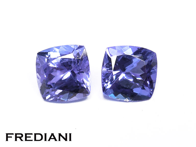 Paire de tanzanites coussins