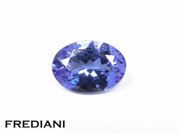 Tanzanite ovale 68x49 de 0.74 carat