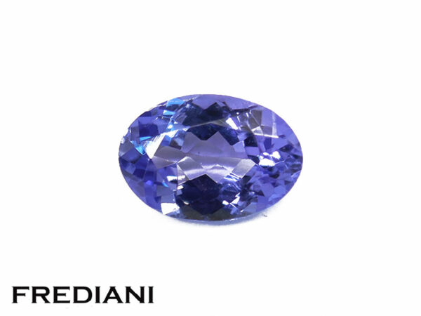 Tanzanite ovale 70x48 de 0.84 carat