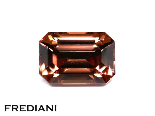 Zircon brun rectangulaire naturel 91x63 de 3.30 carats