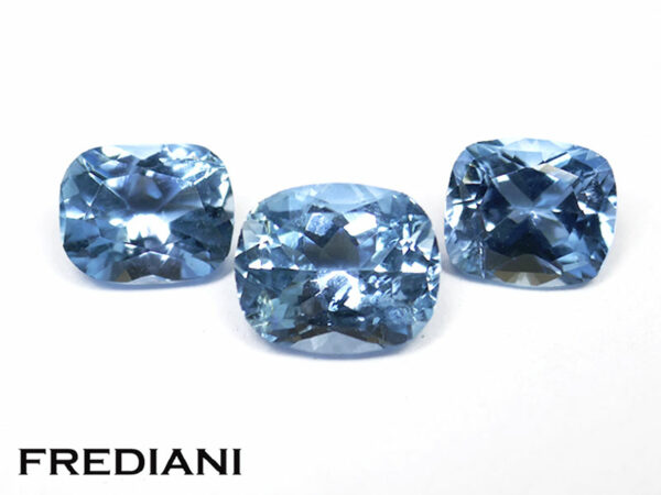 Lot d'aigue-marines coussins de 6x5 à 7x6 de 2.33 carats