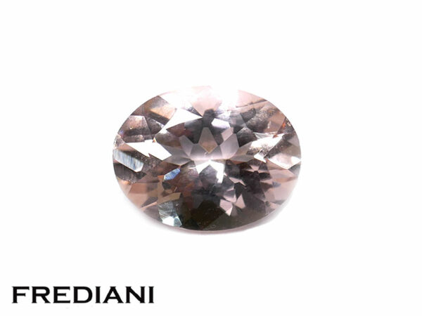 Béryl rose ovale 91x70 de 1.62 carat