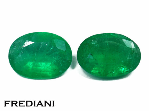 Appairage d'émeraudes ovales 79x59 de 1.62 carat