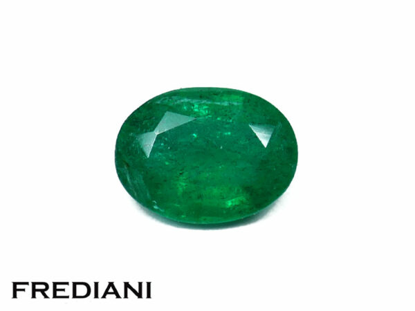 Emeraude ovale 81x61 de 1.16 carat