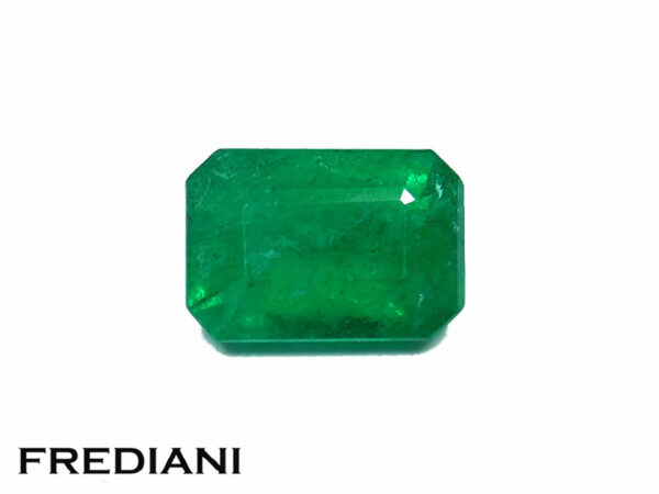 Emeraude rectangulaire 69x48 de 0.98 carat