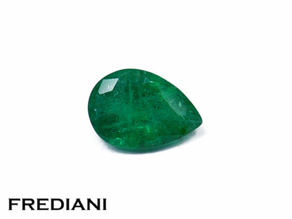 Emeraude poire 69x41 de 0.39 carat