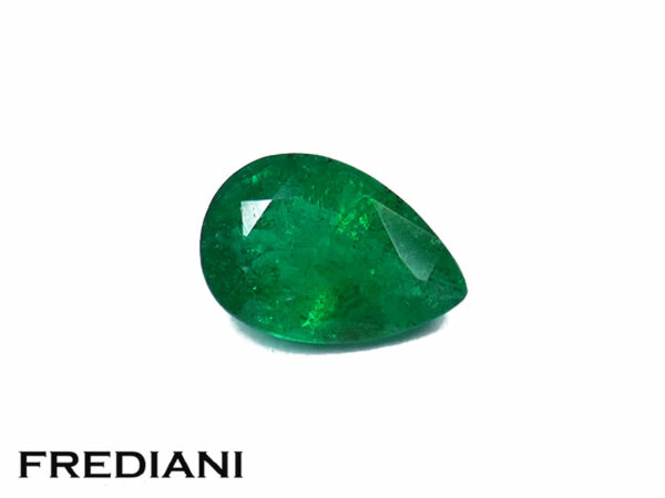 Emeraude poire 61x42 de 0.41 carat