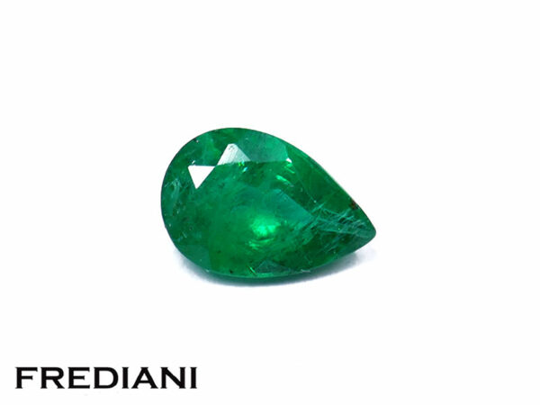 Emeraude poire 61x41 de 0.39 carat