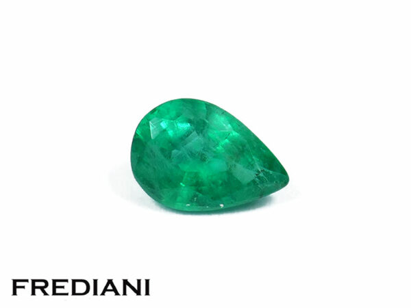 Emeraude poire 58x40 de 0.37 carat