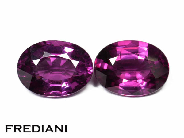 Appairage de grenats rhodolites ovales naturels 82x60 de 3.25 carats