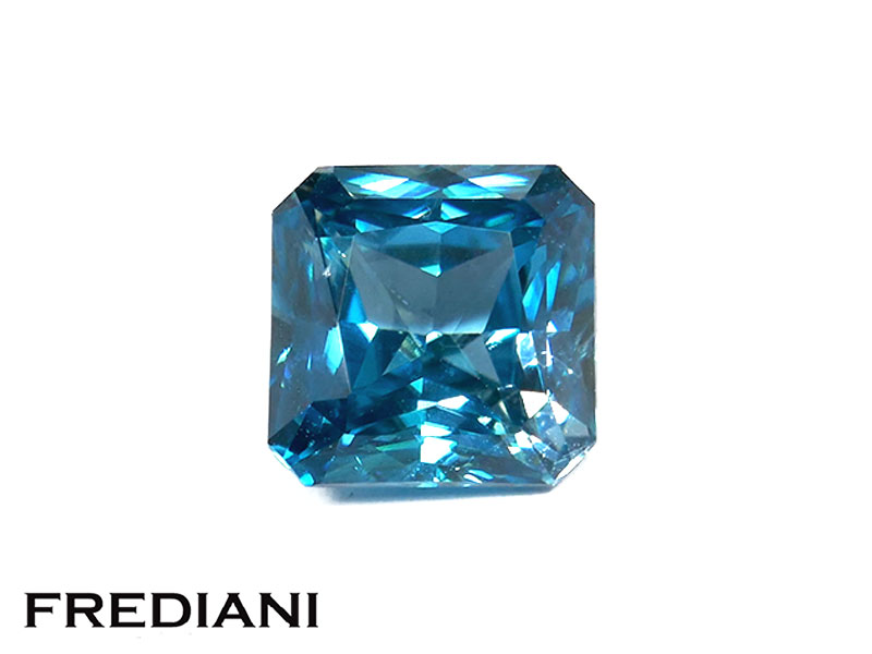 Zircon bleu carré