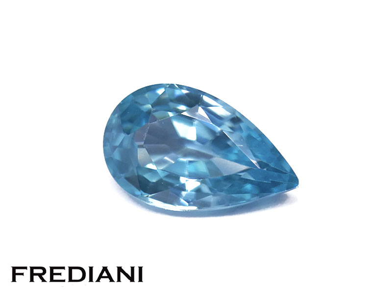 Zircon bleu poire 93x57 de 1.88 carat