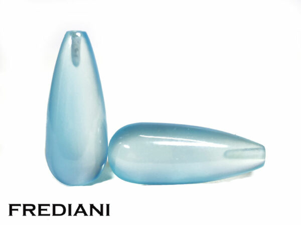 Paire de pampilles en calcédoine 200x80 de 17.85 carats