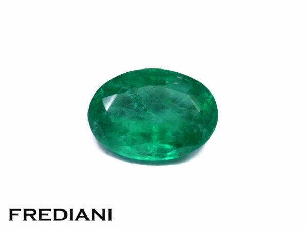 Emeraude ovale 70x50 de 0.70 carat