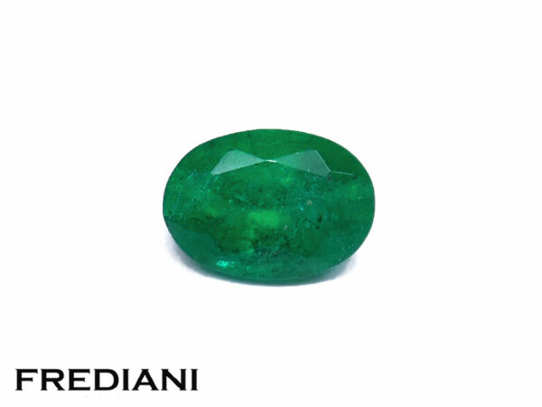 Emeraude ovale 59x42 de 0.44 carat