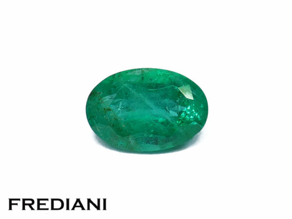 Emeraude ovale 61x42 de 0.47 carat