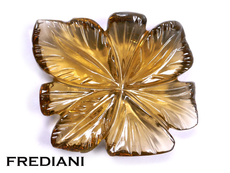 Fleur en quartz "brandy color" 350x340 de 33.83 carats