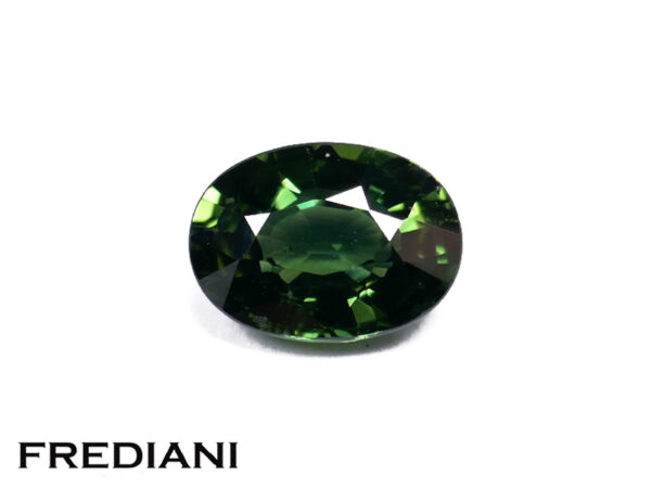 Saphir vert ovale 70x52 de 1.14 carat