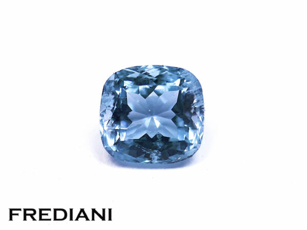 Aigue marine coussin 63x60 de 1.04 carat