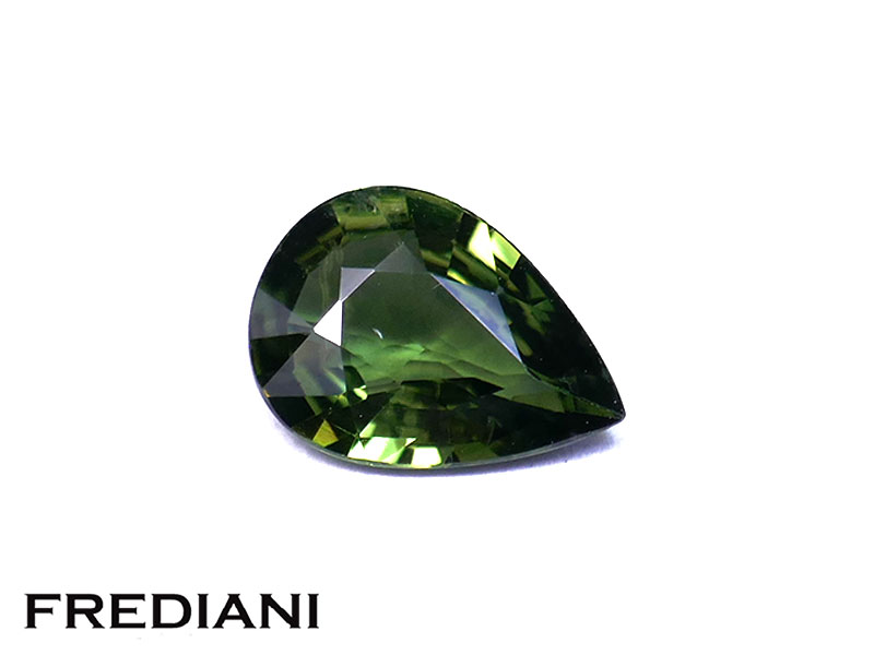 Saphir vert poire