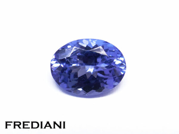 Tanzanite ovale 82x62 de 1.62 carat