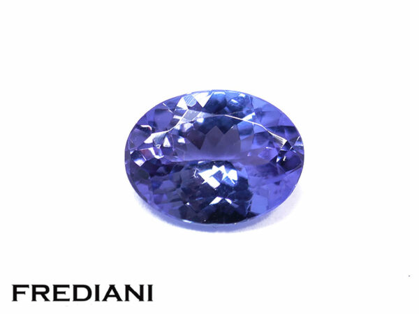 Tanzanite ovale 79x60 de 1.23 carat