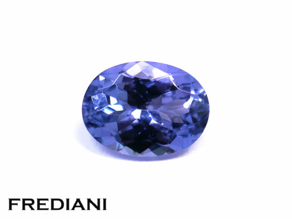 Tanzanite ovale 83x62 de 1.55 carat