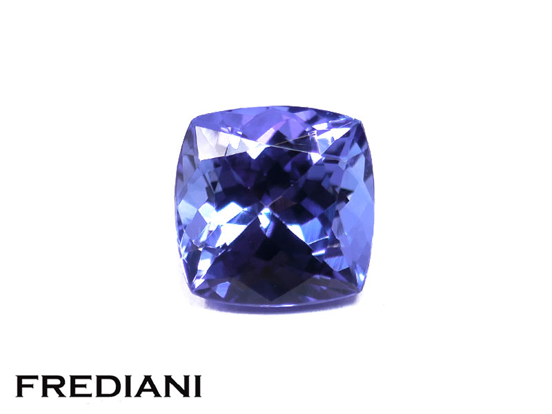 Tanzanite coussin 80x79 de 2.84 carats