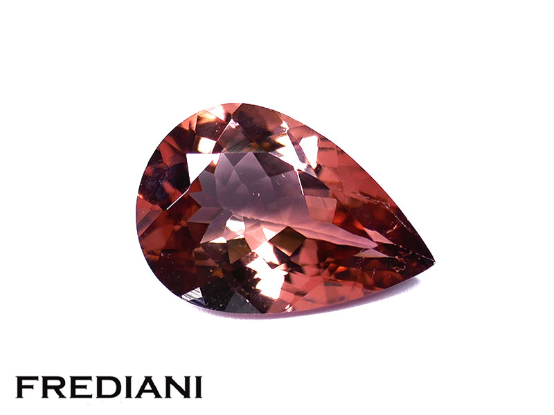 Tourmaline orangé rosé poire 130x90 de 3.00 carats