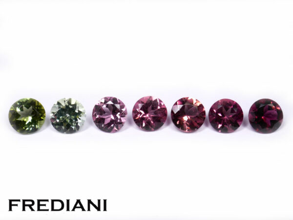 Lot de 7 tourmalines rondes 5 mm de 3.15 carats