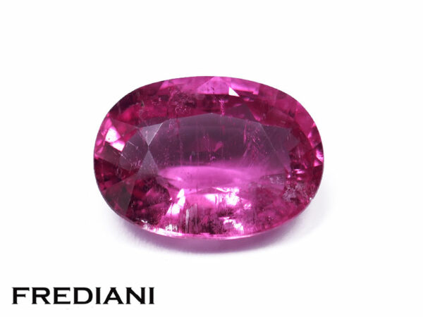 Tourmaline rose ovale 124x91 de 4.35 carats