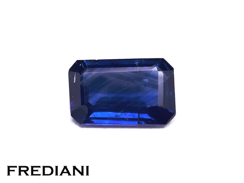 Saphir bleu rectangulaire