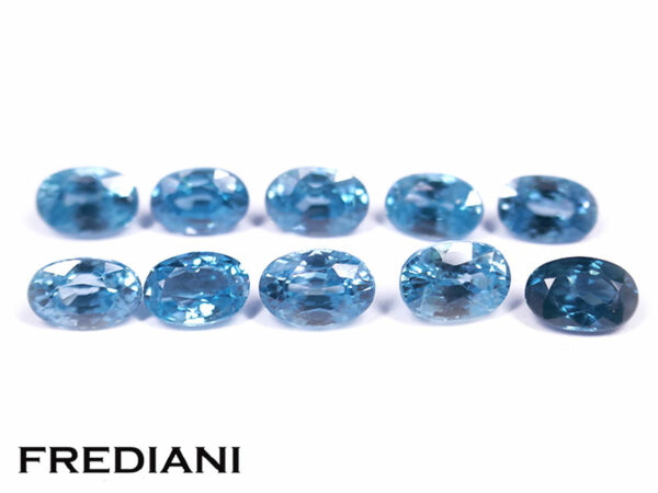 Lot de 10 zircons bleus ovales 60x40 de 8.67 carats