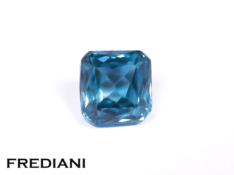 Zircon bleu carré