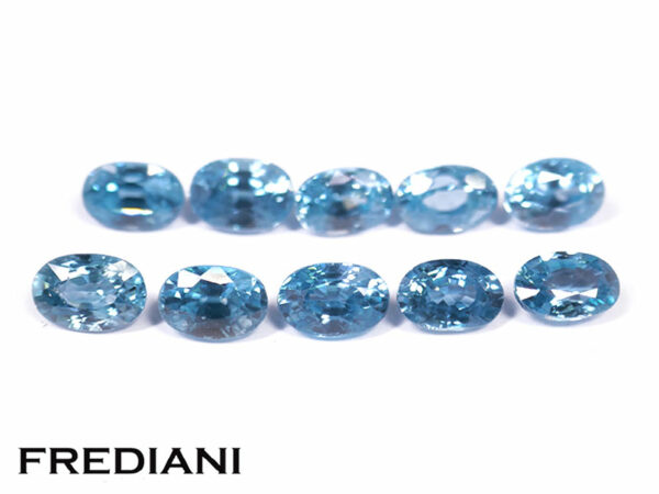 Lot de 10 zircons bleus ovales 60x40 de 9.04 carats
