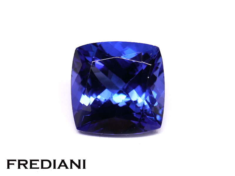 Tanzanite coussin 100x100 de 4.67 carats