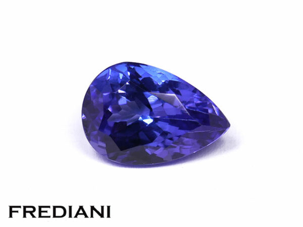 Tanzanite poire 102x69 de 2.54 carats