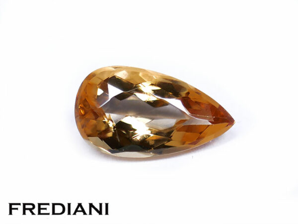 Topaze impériale poire 94x52 de 1.32 carat