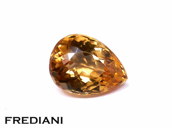 Topaze impériale poire 105x78 de 3.40 carats