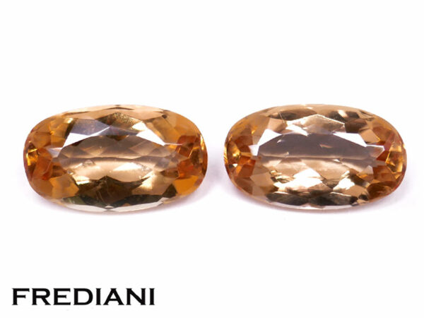 Appairage de topazes impériales ovales 95x57 de 2.83 carats en provenance des gisements de topazes impériales d’Ouro Preto au cœur du Brésil