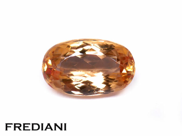 Topaze impériale ovale 93x57 de 1.96 carat