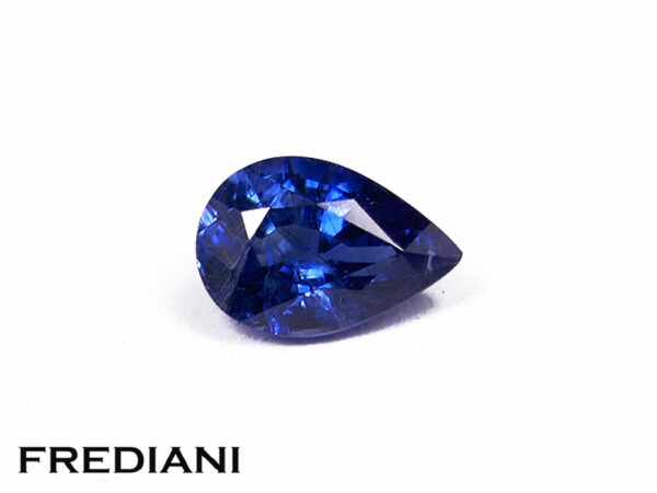 Saphir bleu poire 60x41 de 0.57 carat