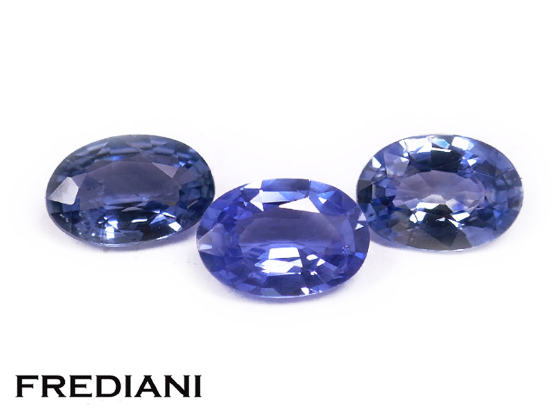 Trio de saphirs bleus ovales Frediani Pierres précieuses