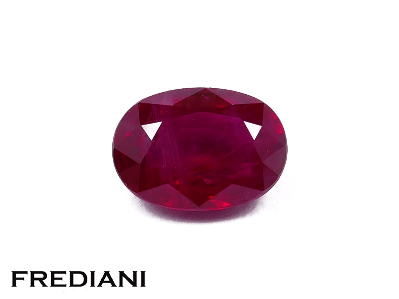 Rubis ovale 71x51 de 1.11 carat